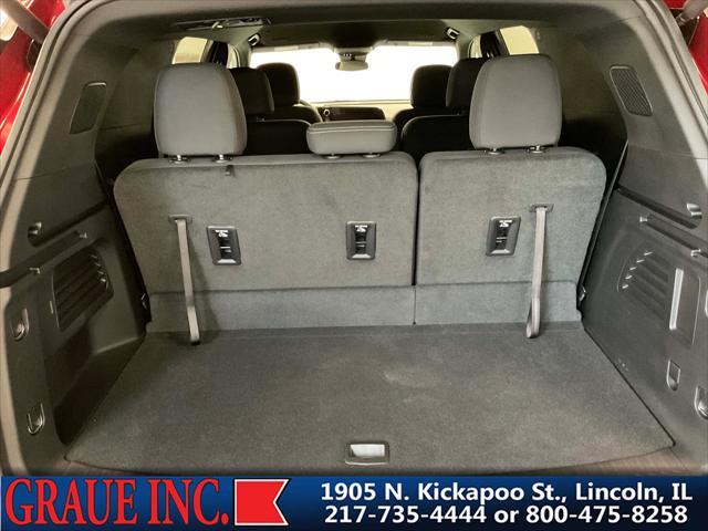used 2025 Chevrolet Traverse car, priced at $42,995