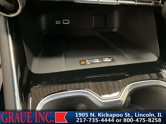 used 2025 Chevrolet Traverse car, priced at $42,995