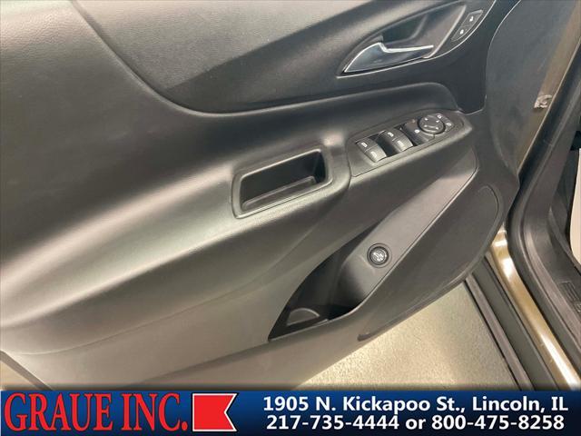 used 2023 Chevrolet Equinox car, priced at $18,995