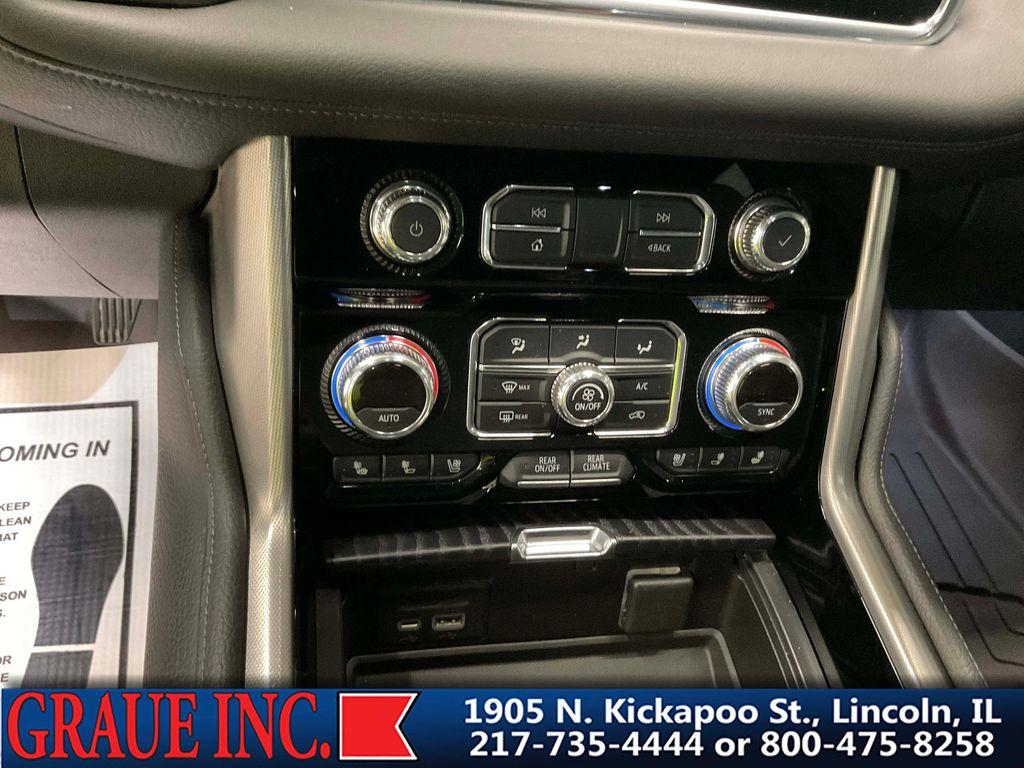 used 2021 GMC Yukon XL car, priced at $32,987