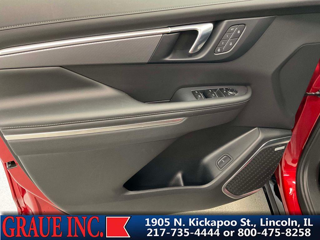 used 2025 Buick Enclave car, priced at $47,979