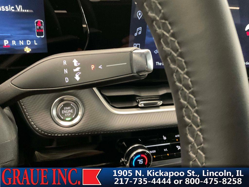 used 2025 Chevrolet Equinox car, priced at $35,725