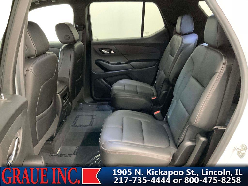 used 2022 Chevrolet Traverse car, priced at $34,878