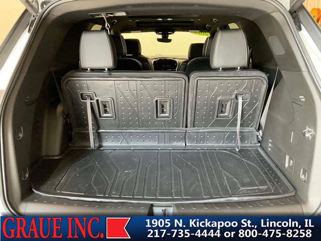 used 2022 Chevrolet Traverse car, priced at $32,900