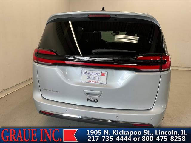 used 2023 Chrysler Pacifica car, priced at $34,900