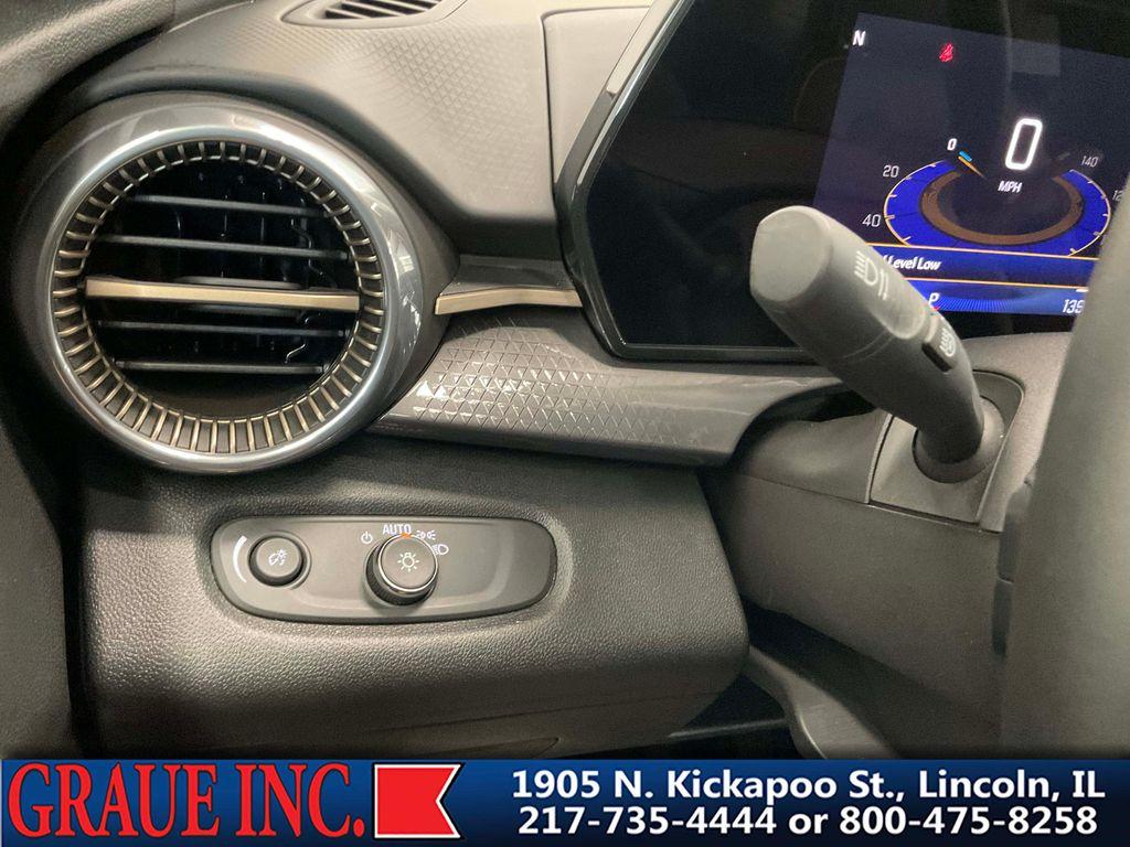 used 2025 Chevrolet Trax car, priced at $27,435