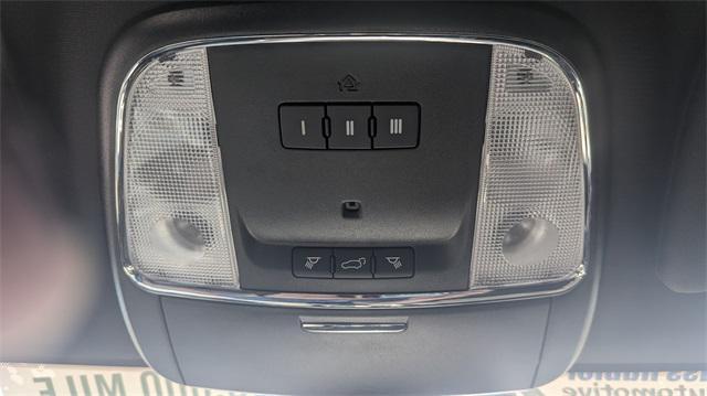 used 2018 Jeep Grand Cherokee car, priced at $18,988