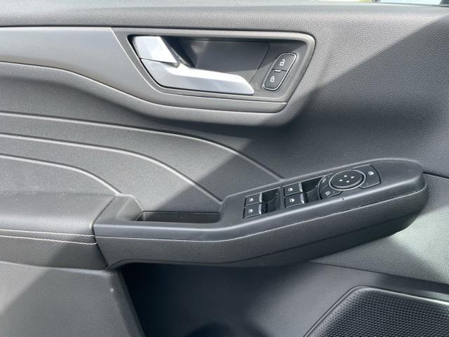 new 2025 Ford Escape PHEV car, priced at $38,895