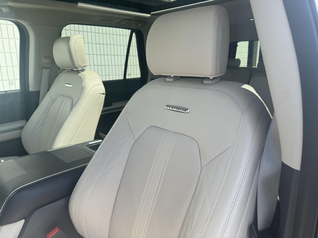 used 2024 Ford Expedition car, priced at $65,985
