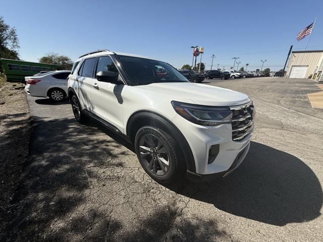 new 2025 Ford Explorer car, priced at $52,005