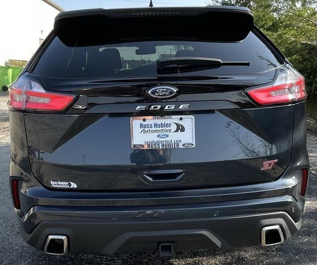 used 2024 Ford Edge car
