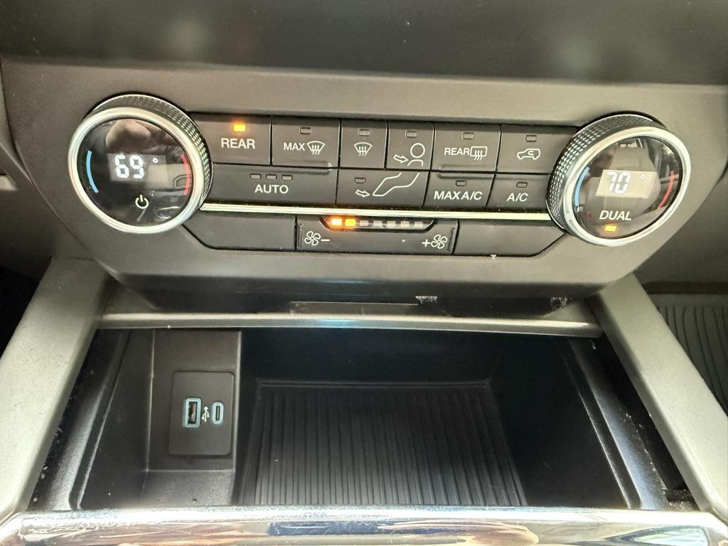 used 2021 Ford Expedition car, priced at $37,988