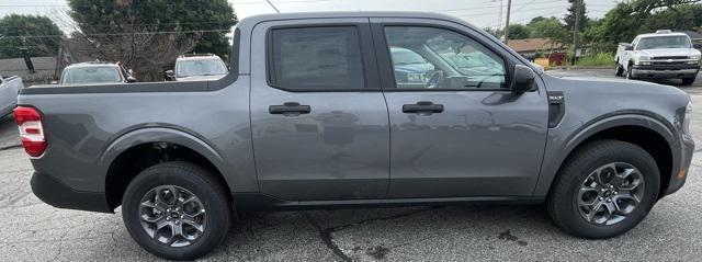 new 2025 Ford Maverick car, priced at $35,520