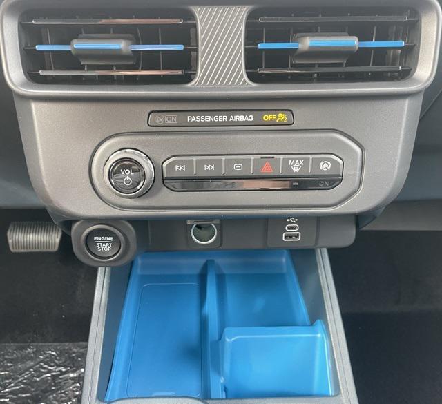 new 2025 Ford Maverick car, priced at $35,520