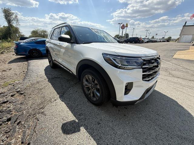 new 2025 Ford Explorer car, priced at $51,550