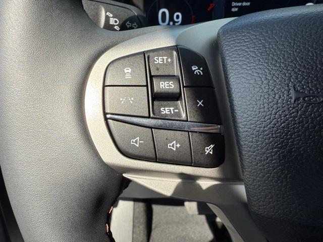 new 2025 Ford Explorer car, priced at $51,550