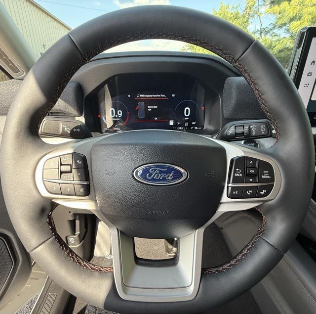 new 2025 Ford Explorer car, priced at $51,550