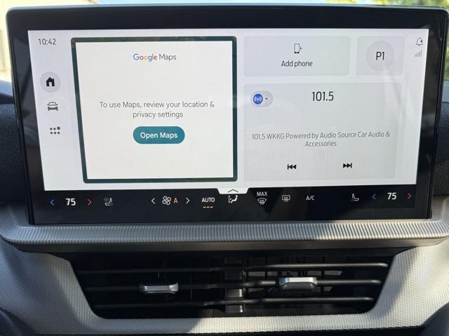 new 2025 Ford Explorer car, priced at $50,755