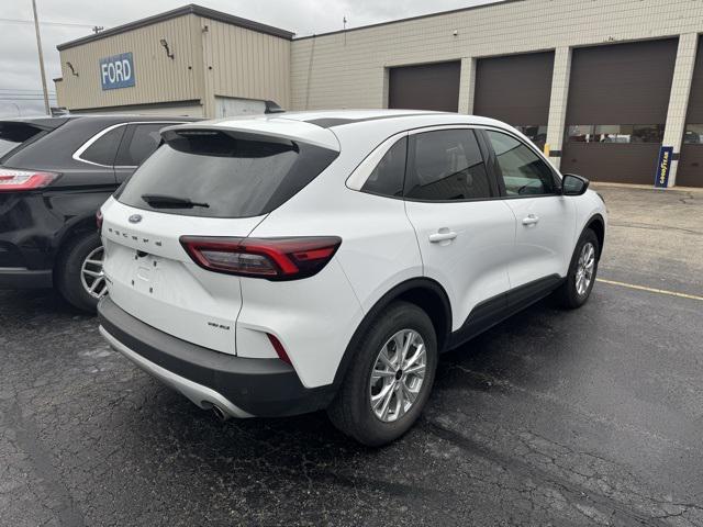 used 2023 Ford Escape car, priced at $24,998