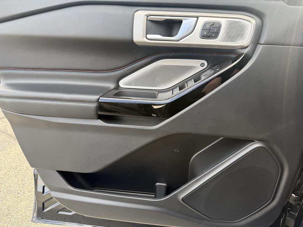 used 2023 Ford Explorer car, priced at $41,510