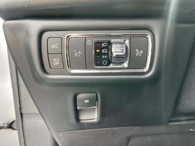used 2022 Lincoln Nautilus car, priced at $40,988