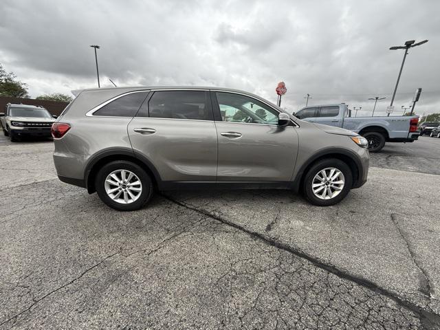used 2019 Kia Sorento car, priced at $11,985