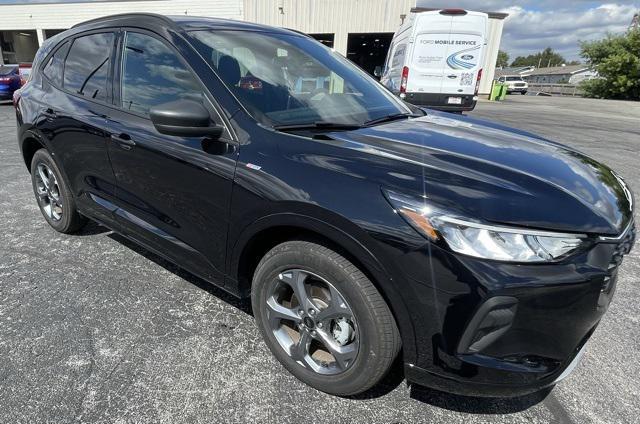 used 2024 Ford Escape car, priced at $30,633