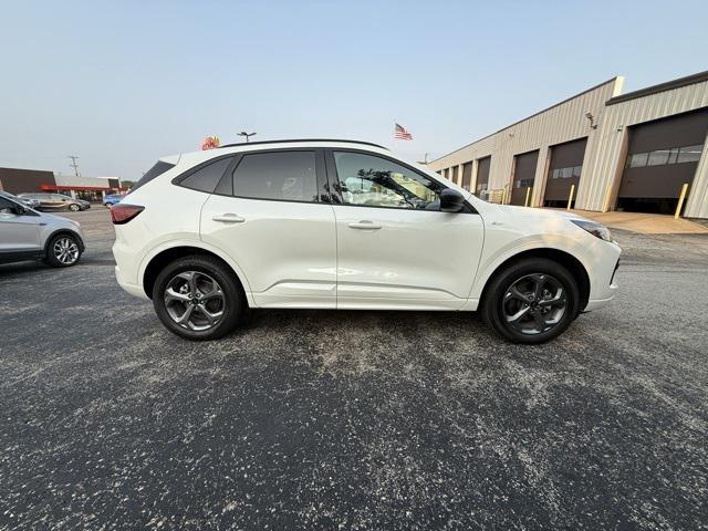 used 2024 Ford Escape car, priced at $29,985