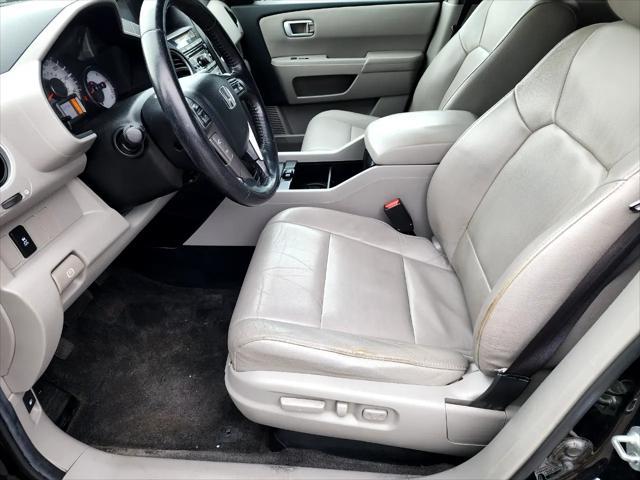 used 2013 Honda Pilot car, priced at $7,500