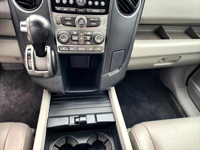 used 2013 Honda Pilot car, priced at $7,500