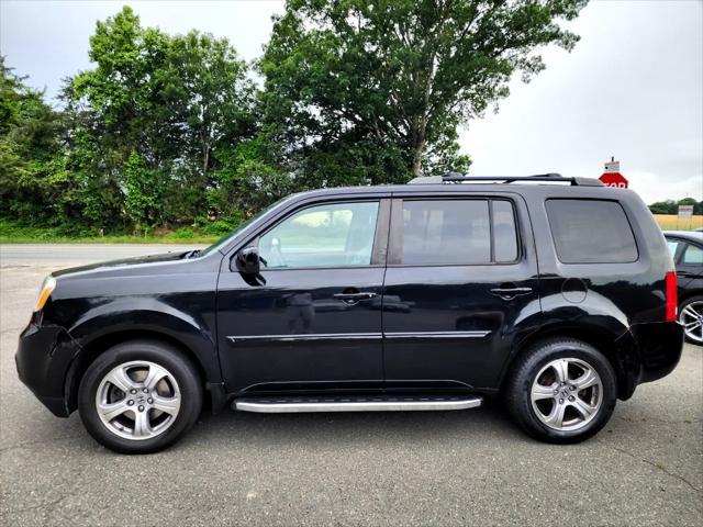 used 2013 Honda Pilot car, priced at $7,500