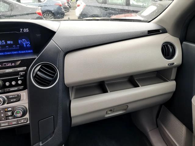 used 2013 Honda Pilot car, priced at $7,500