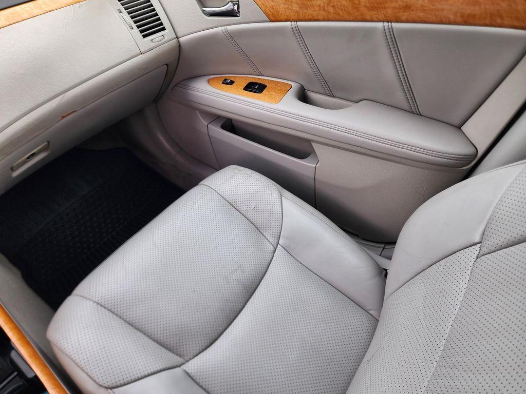 used 2007 Toyota Avalon car, priced at $10,500