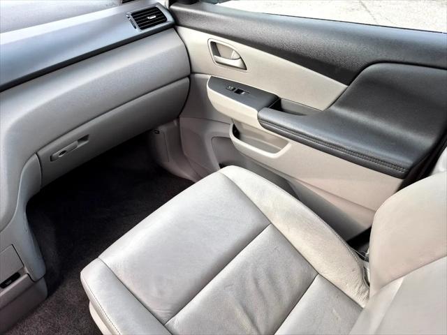 used 2011 Honda Odyssey car, priced at $10,500