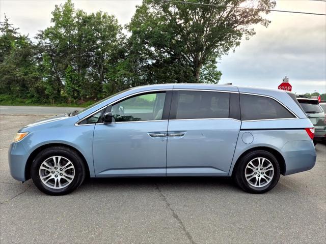 used 2011 Honda Odyssey car, priced at $10,500