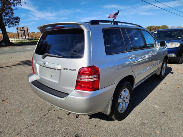 used 2002 Toyota Highlander car, priced at $6,500