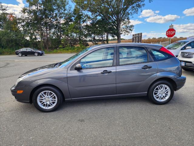 used 2005 Ford Focus car, priced at $5,995