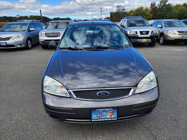 used 2005 Ford Focus car, priced at $5,995