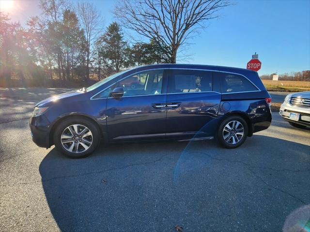 used 2015 Honda Odyssey car, priced at $13,995