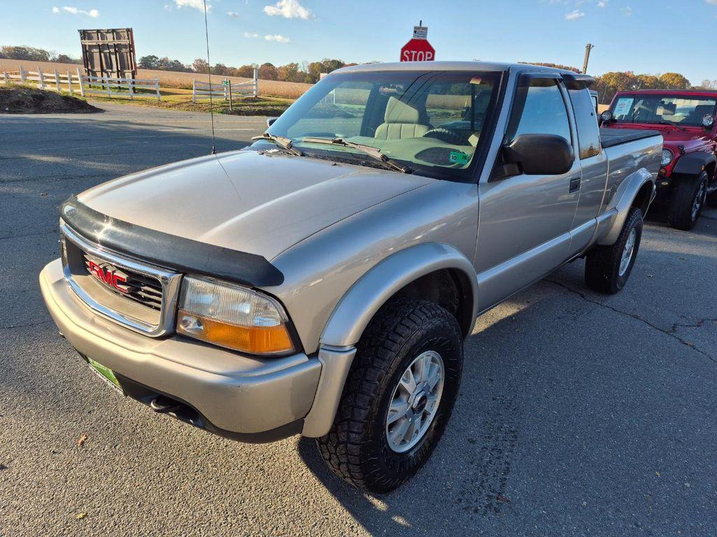 used 2003 GMC Sonoma car, priced at $6,995