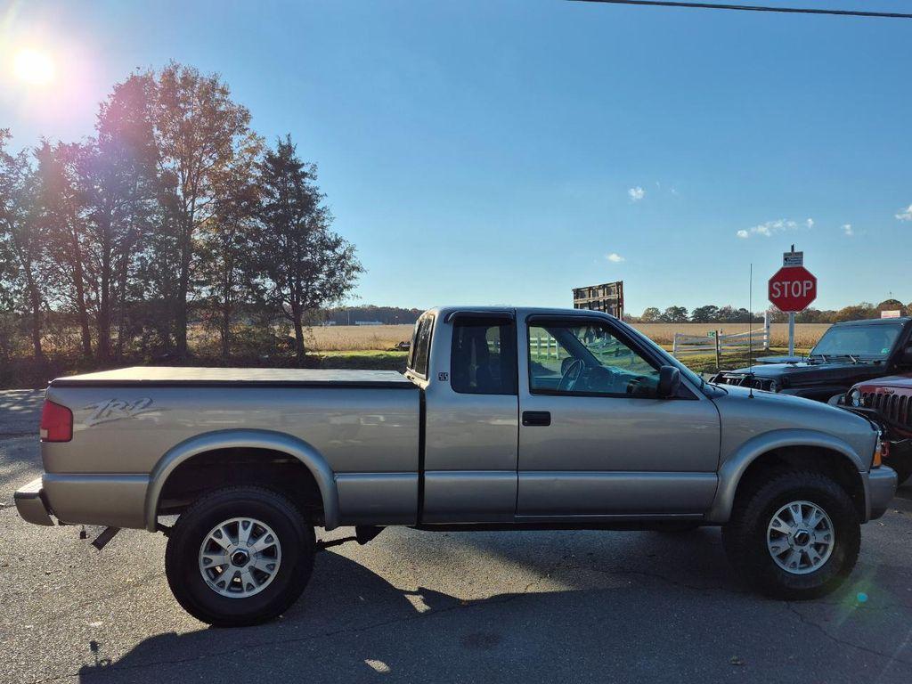 used 2003 GMC Sonoma car, priced at $6,995