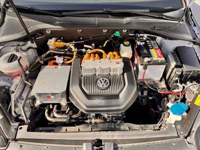 used 2016 Volkswagen e-Golf car, priced at $9,495