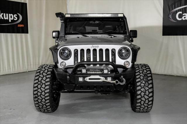 used 2014 Jeep Wrangler Unlimited car, priced at $18,995