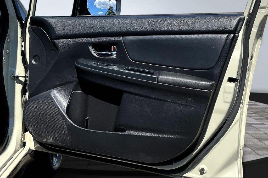 used 2014 Subaru XV Crosstrek car, priced at $5,995