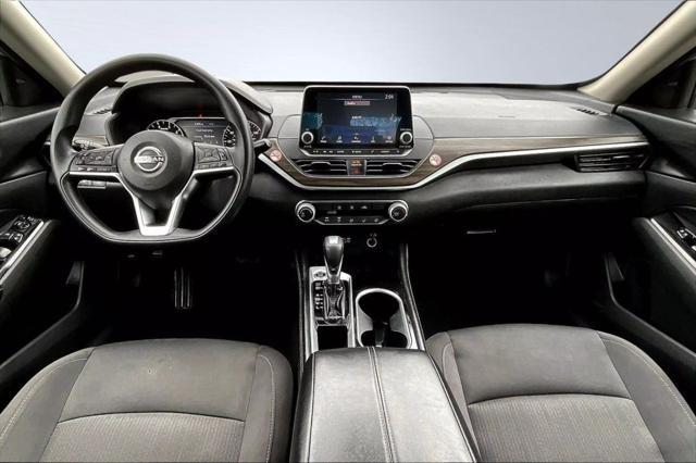 used 2023 Nissan Altima car, priced at $17,895