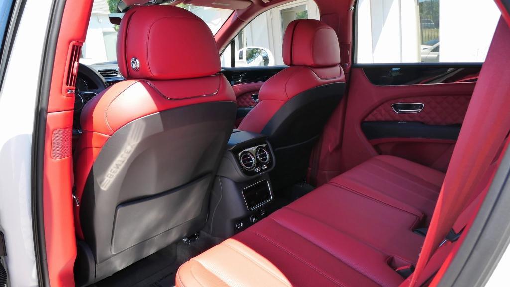 used 2022 Bentley Bentayga car, priced at $165,999