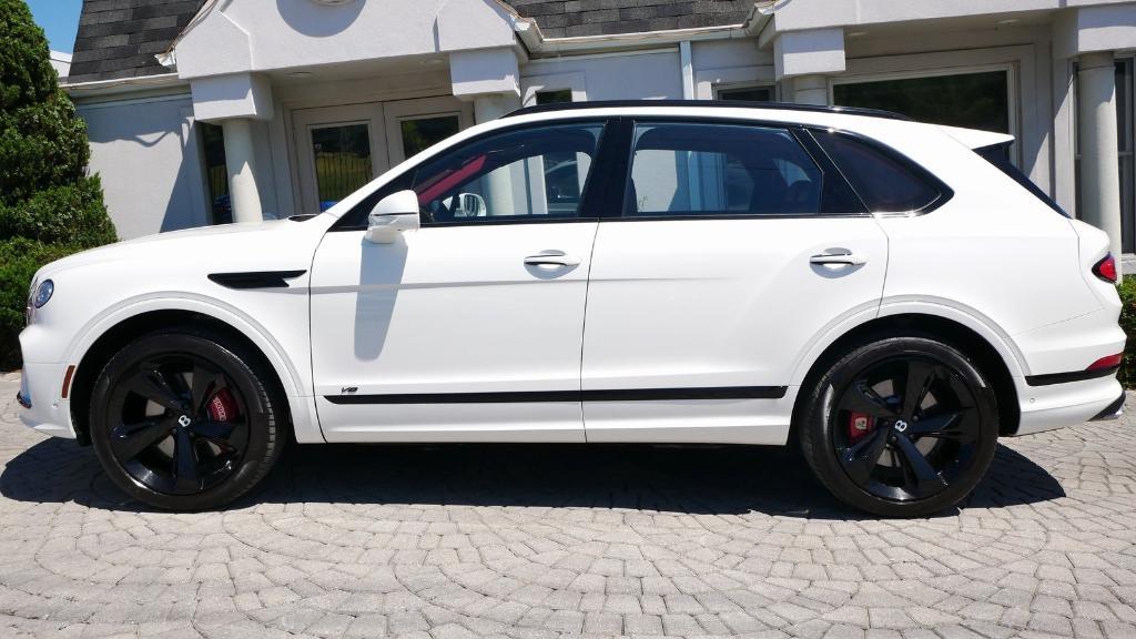 used 2022 Bentley Bentayga car, priced at $165,999