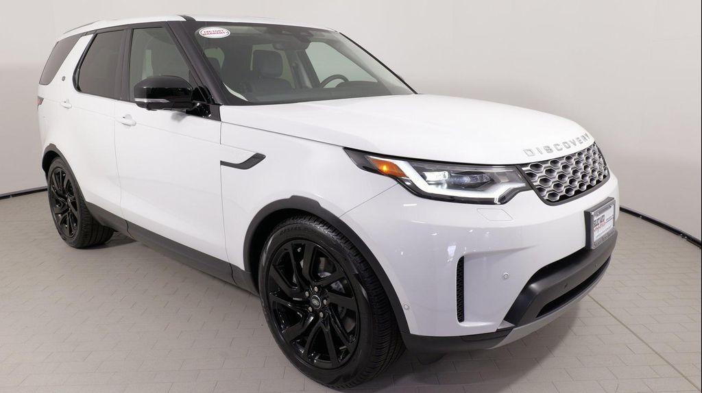 used 2024 Land Rover Discovery car, priced at $45,999