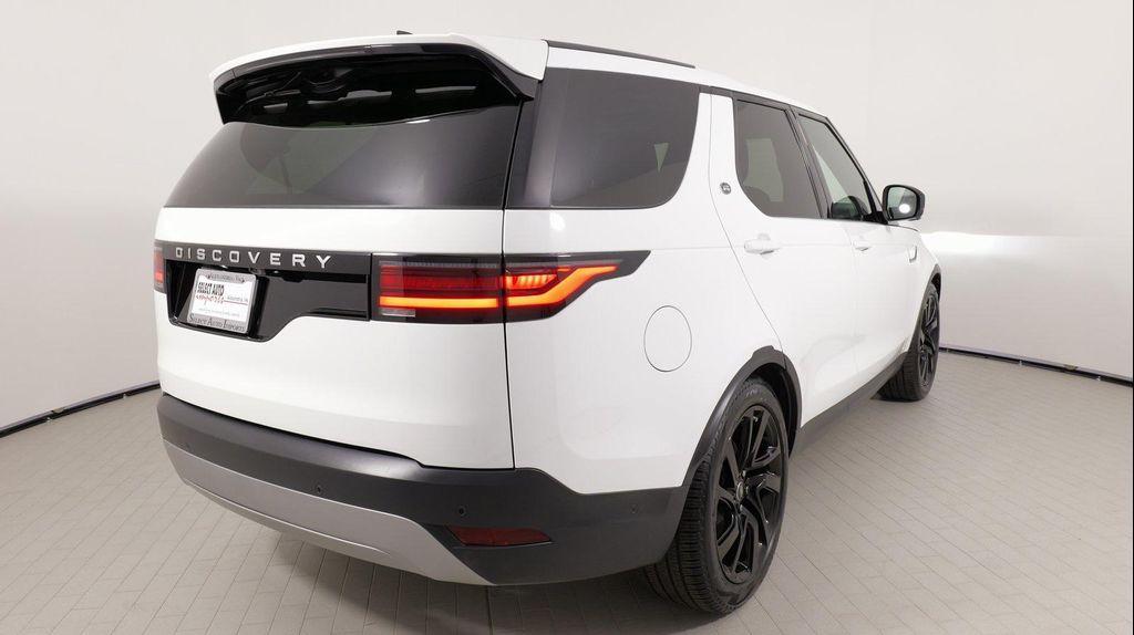 used 2024 Land Rover Discovery car, priced at $45,999