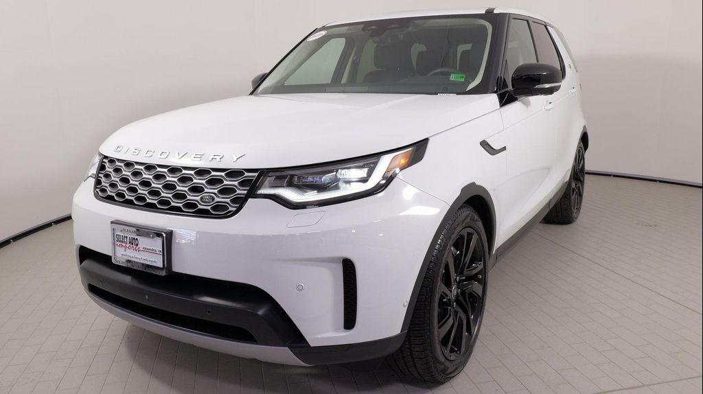 used 2024 Land Rover Discovery car, priced at $45,999